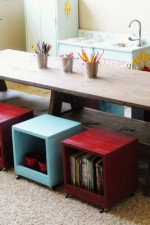 kids_play_tables