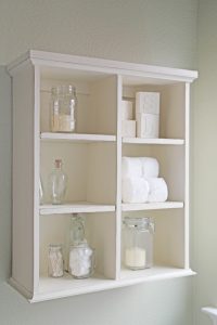 Bathroom_shelf