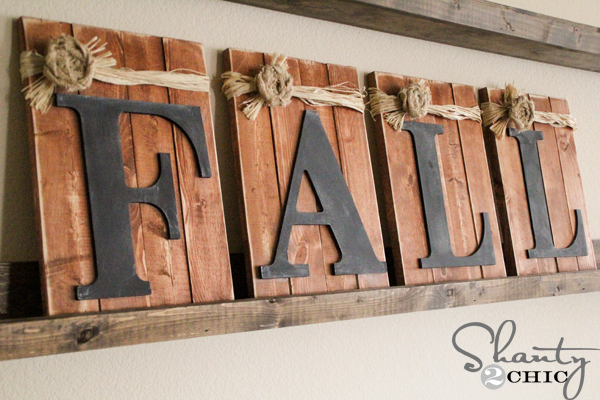 Fall-Decorating-Pallets and Chalkboards
