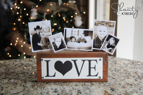 $3 Photo Display Gift & Free Printables!