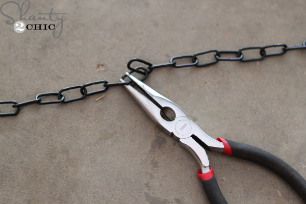 Cutting-Chain-Links