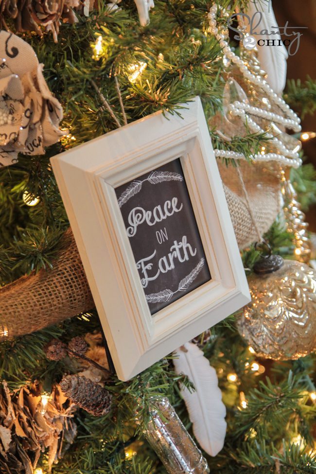 FREE Printable Christmas Ornament Frames
