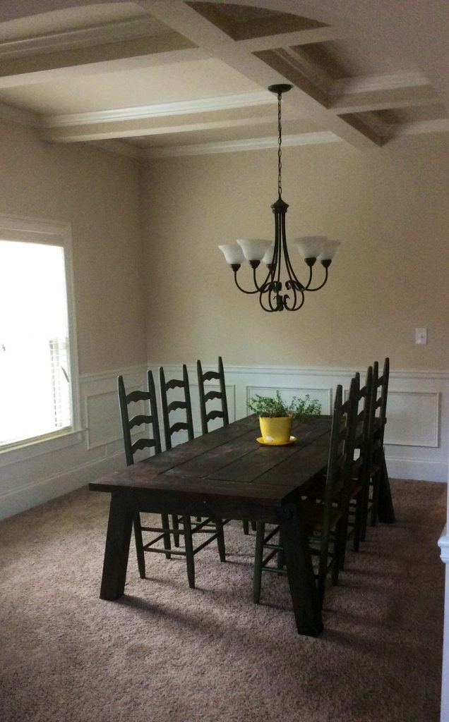 Farmhouse table - Shanty 2 Chic (636 x 1024 Pixel)