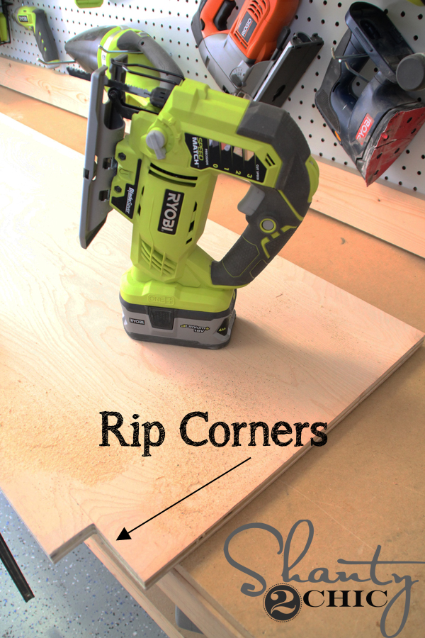 rip-corners-of-plywood