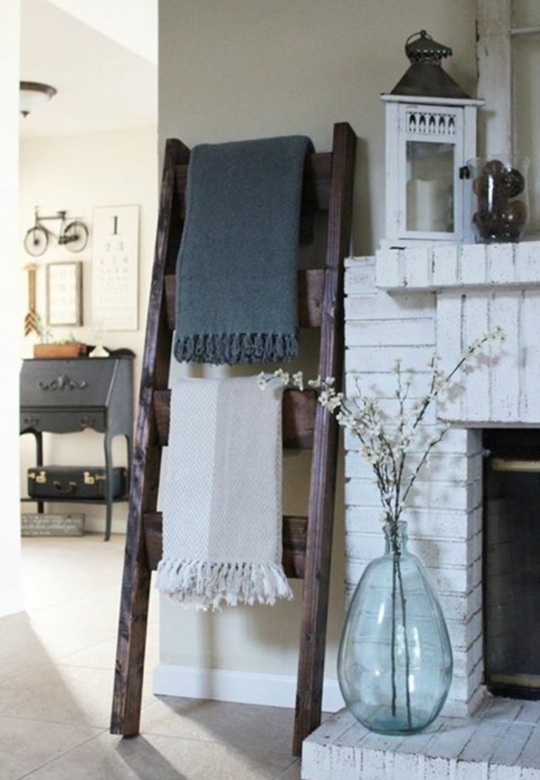 Blanket Ladder Shanty 2 Chic