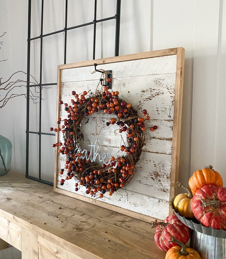 DIY Farmhouse Wreath Display