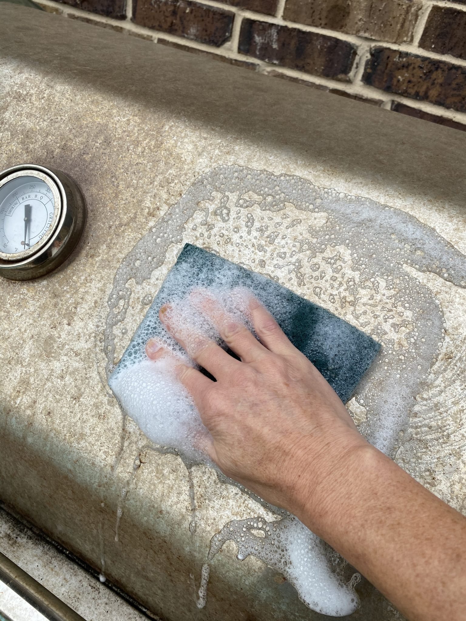 How to Paint a Rusty Grill Shanty 2 Chic