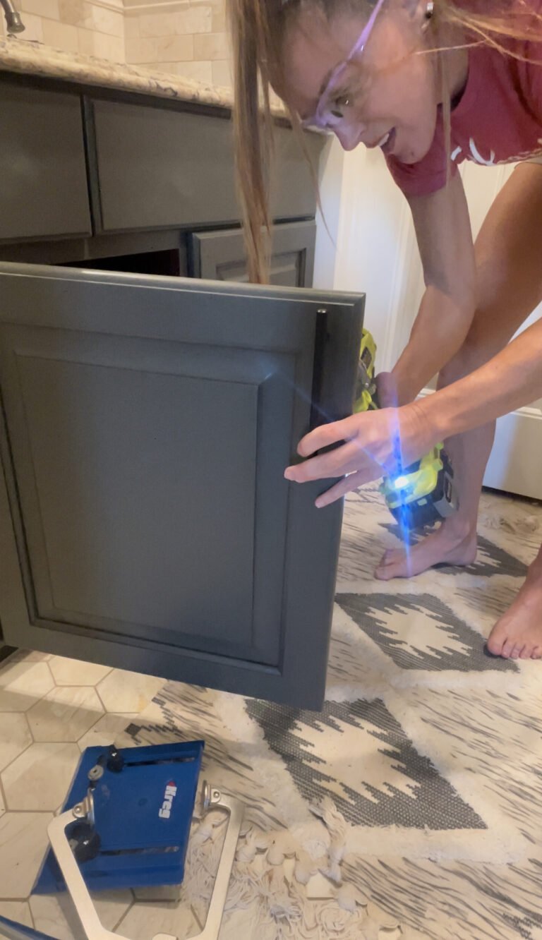 How to Paint a Bathroom Shanty 2 Chic