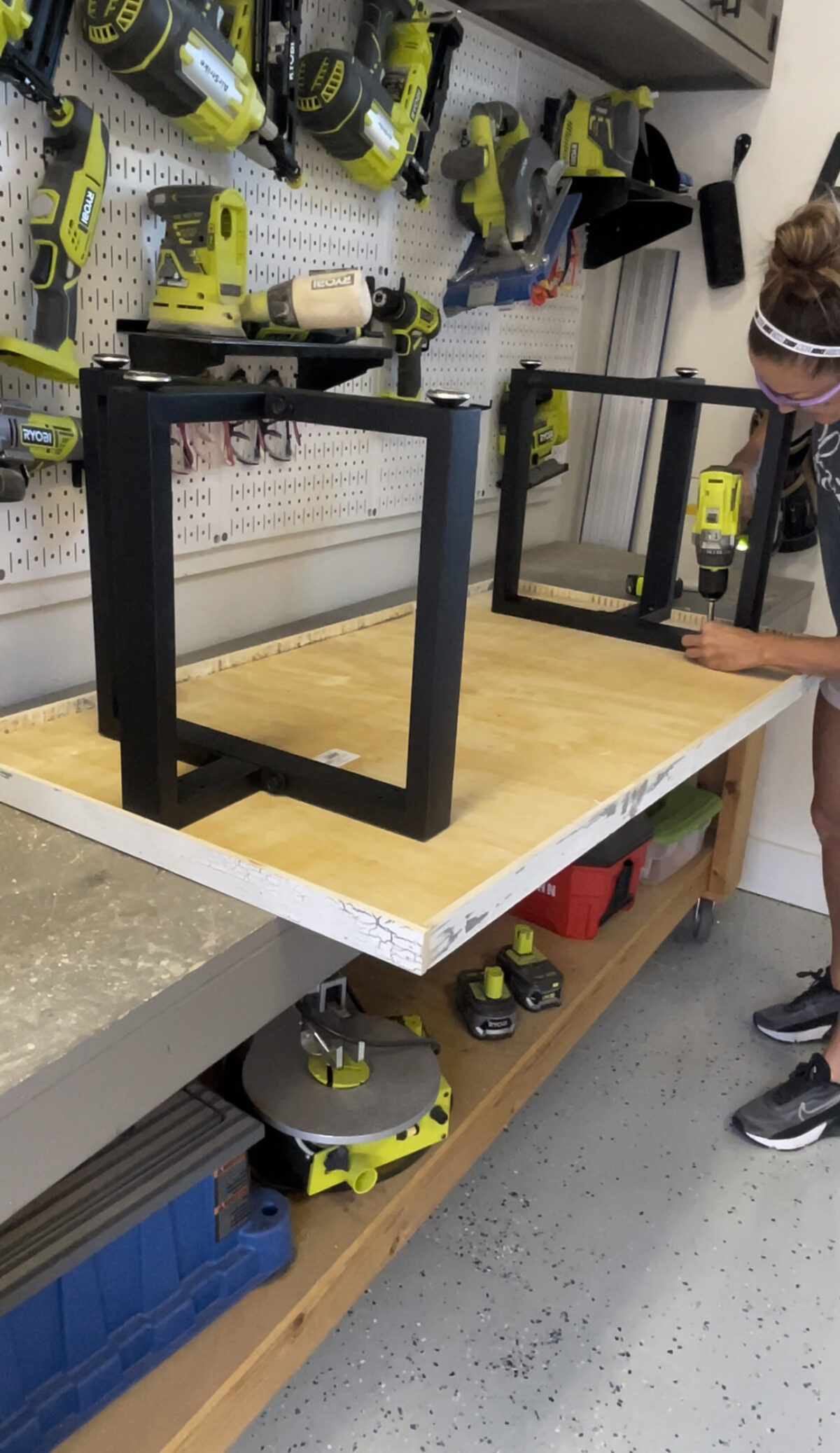 How to Build a Coffee Table with Three Tools - Shanty 2 Chic