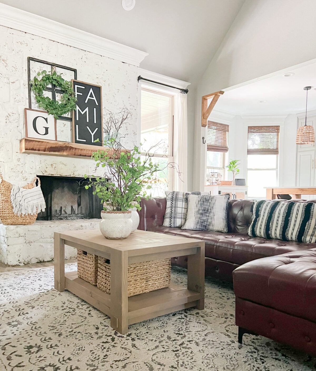 16 DIY Coffee Table Plans with Free Tutorials & Videos - Shanty 2 Chic