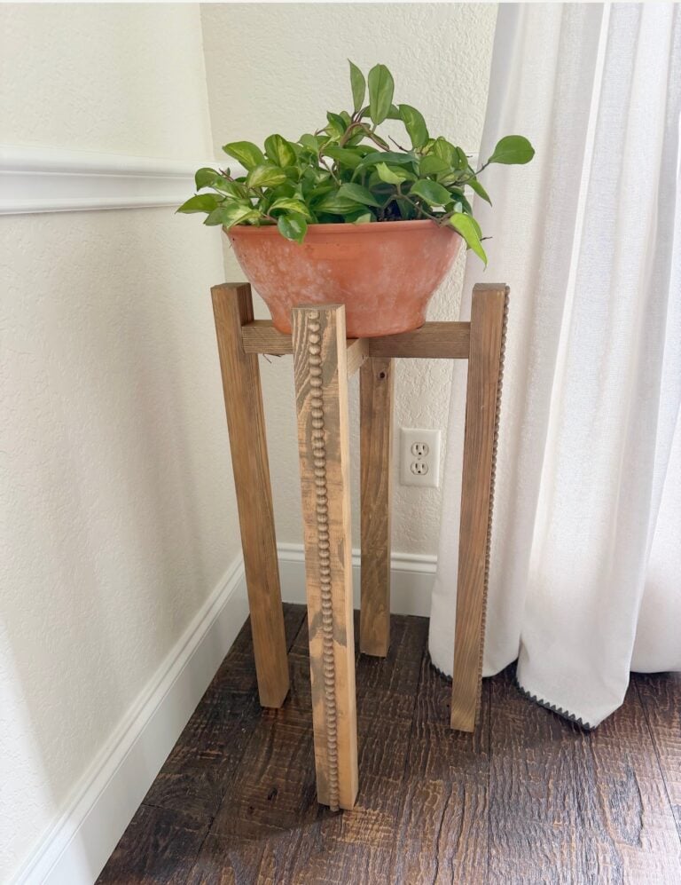 DIY Wooden Plant Stand Plans | Easy Beginner Woodworking Project
